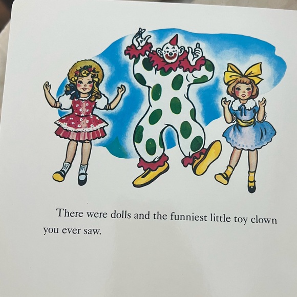 $3/14 /5/18 | The Little Engine That Could, Children’s Illustrated Board Book 📚 - Picture 6 of 9